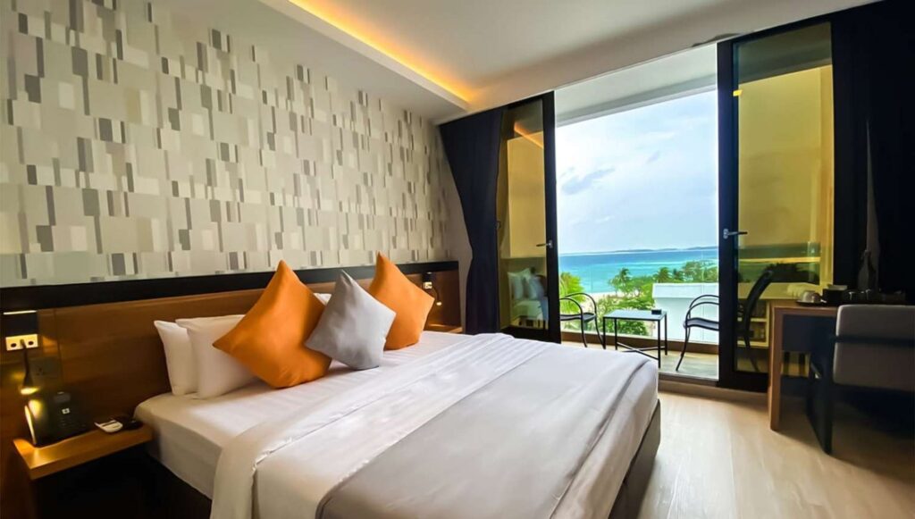 Triton Prestige Seaview & Spa